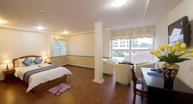 Song Thu Hotel Дананг Екстериор снимка